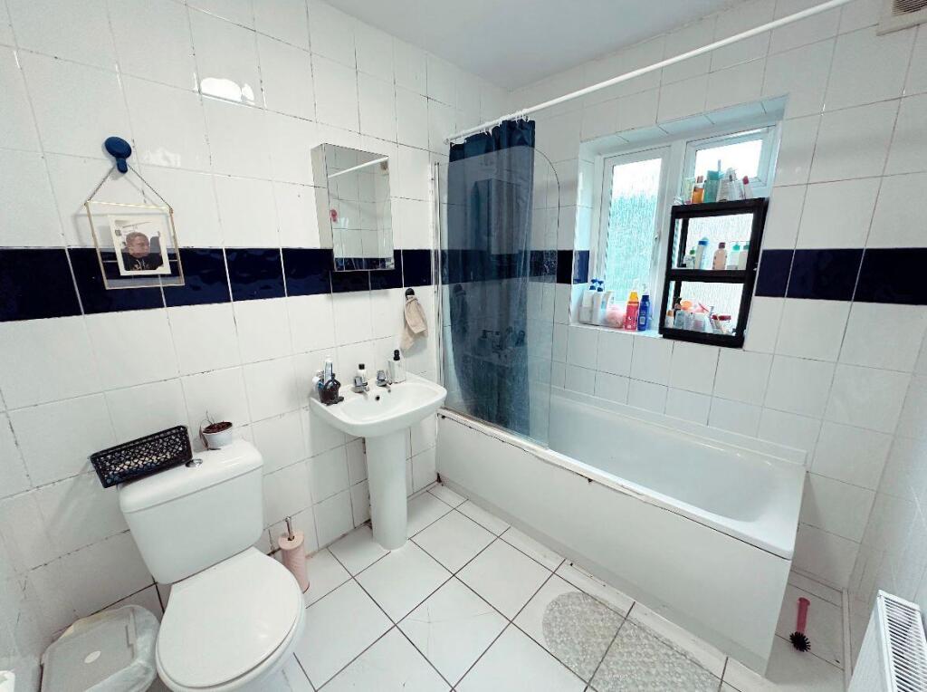 WhatsApp Image 2024-05-02 at 14.03.25.jpeg