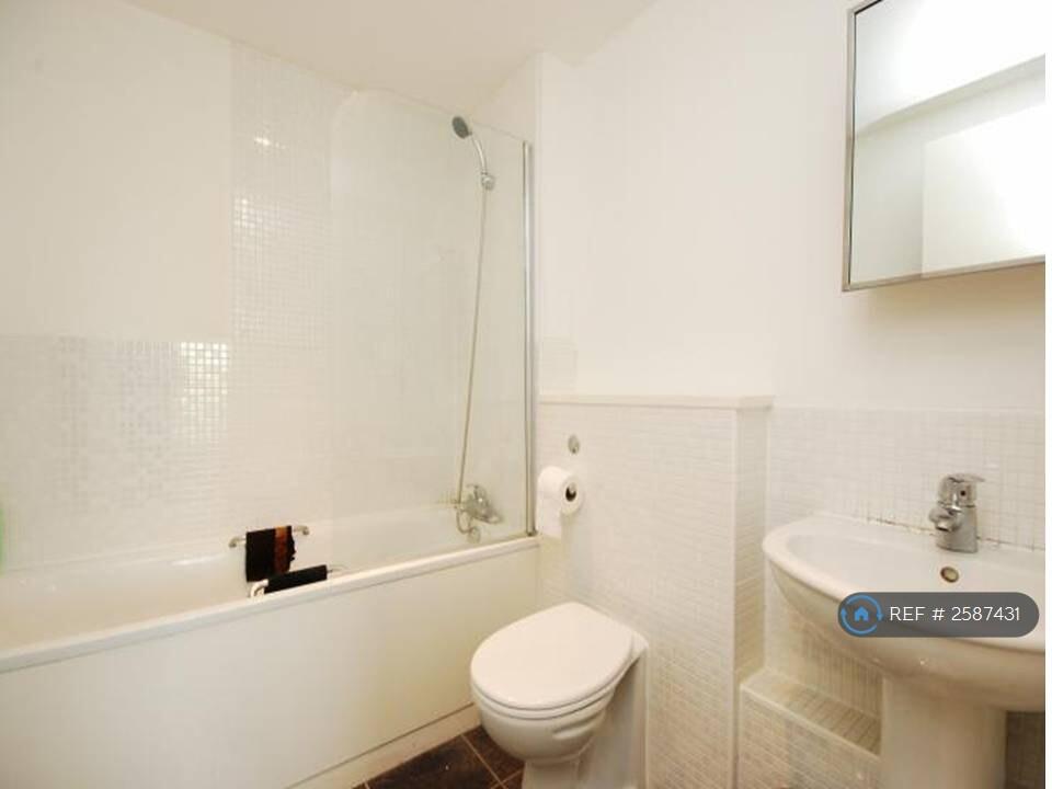 Ensuite Bathroom