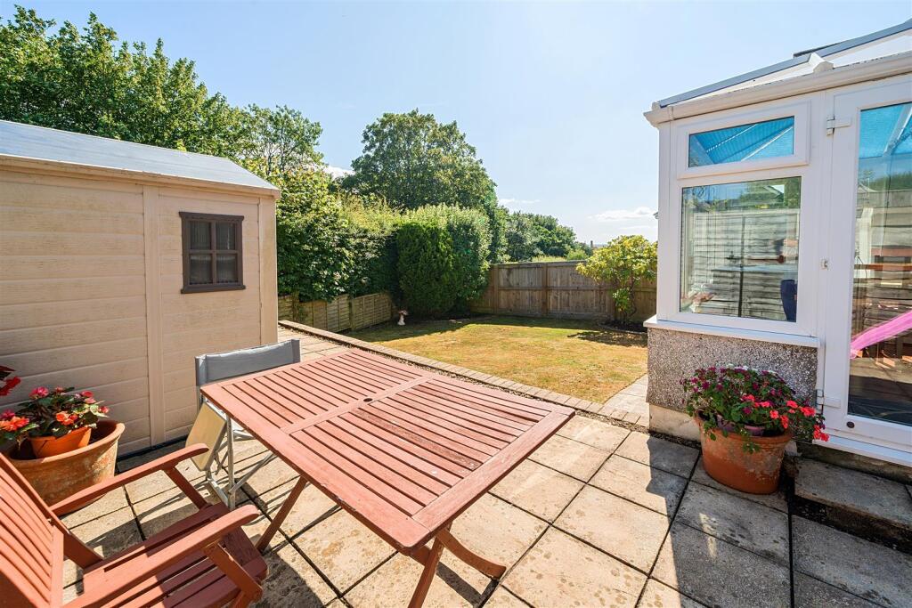 Wood Park Garden1.jpg