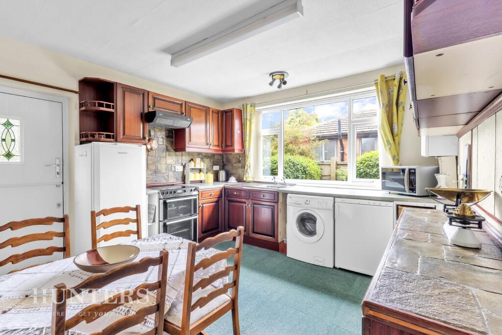 Dining kitchen