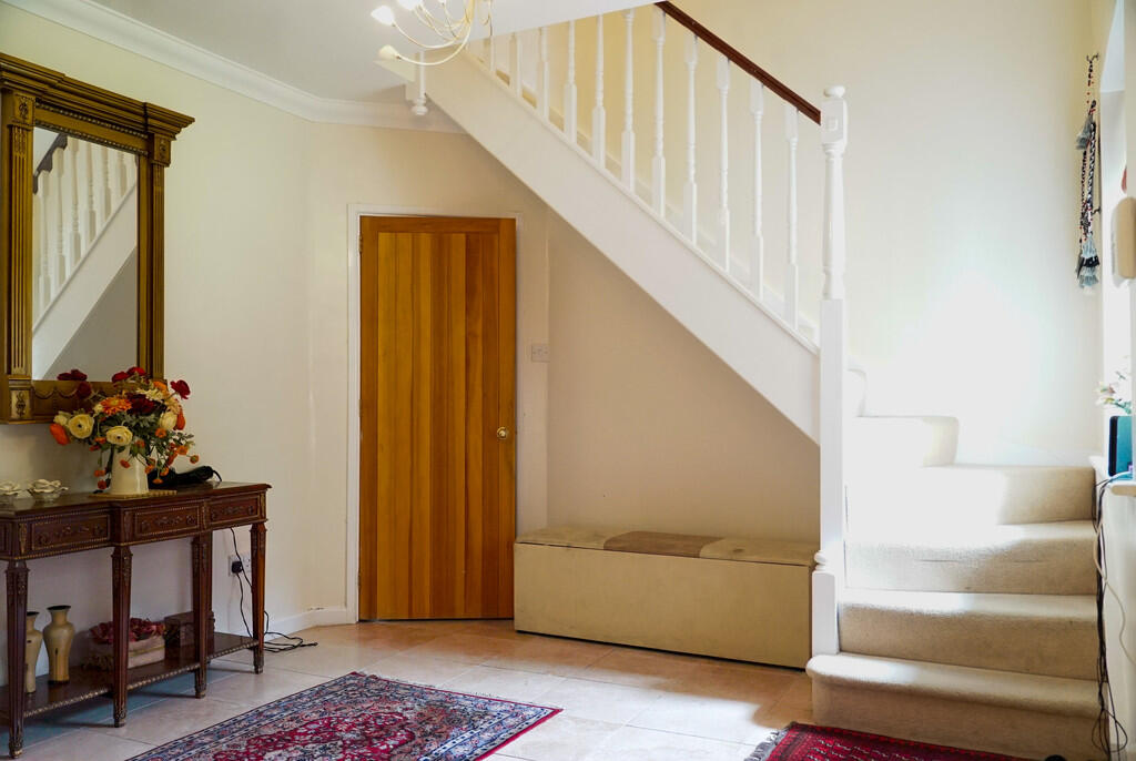 Mulberry Cottage-...