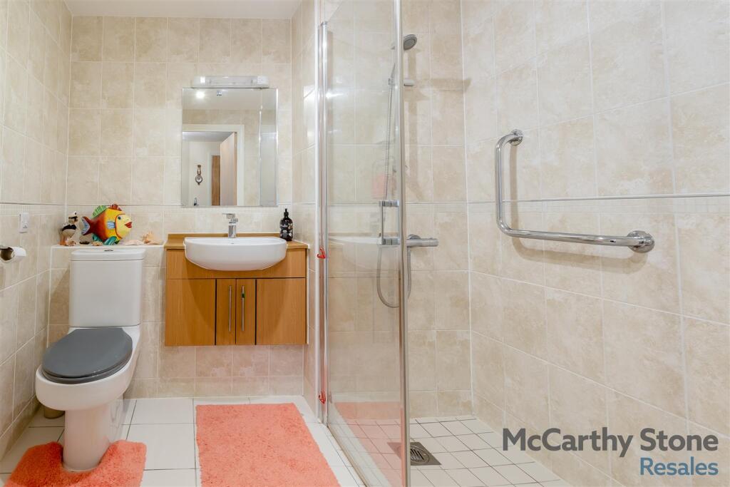 8638110-interior04.jpg