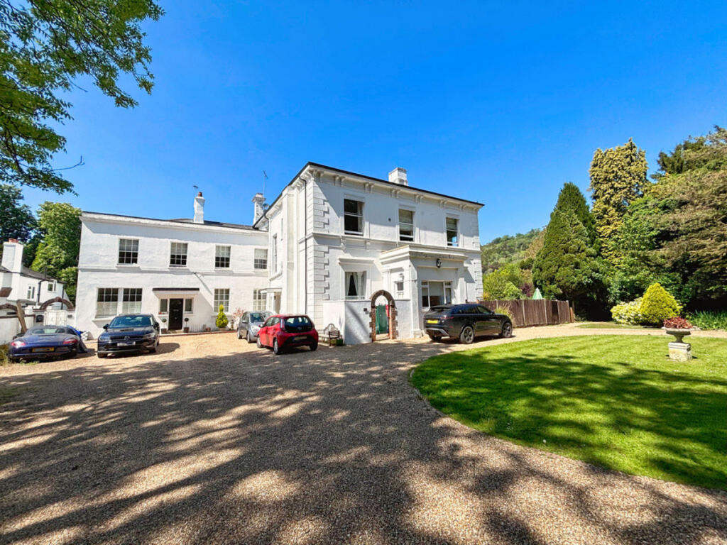 Pixham Lane, Dorking, RH4