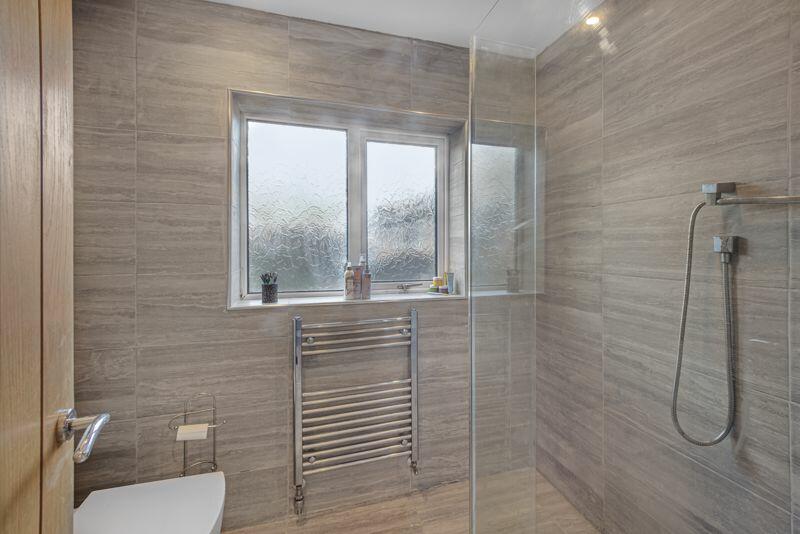 Ensuite Shower Room