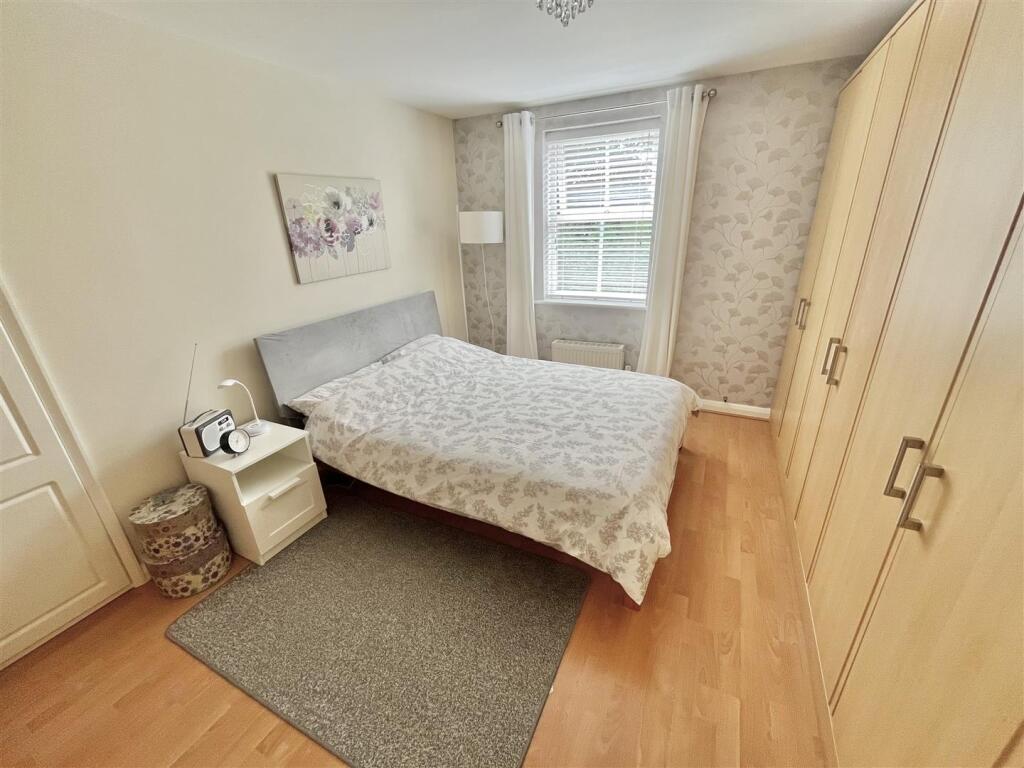 Bedroom 1 Aspect 2