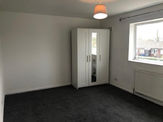 front bedroom.jpg