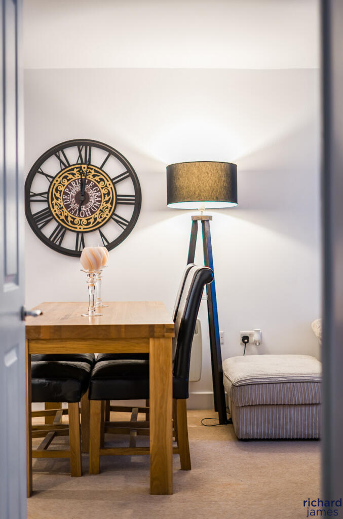 103624cee0bf4ba4ae5aad0a266c4a96