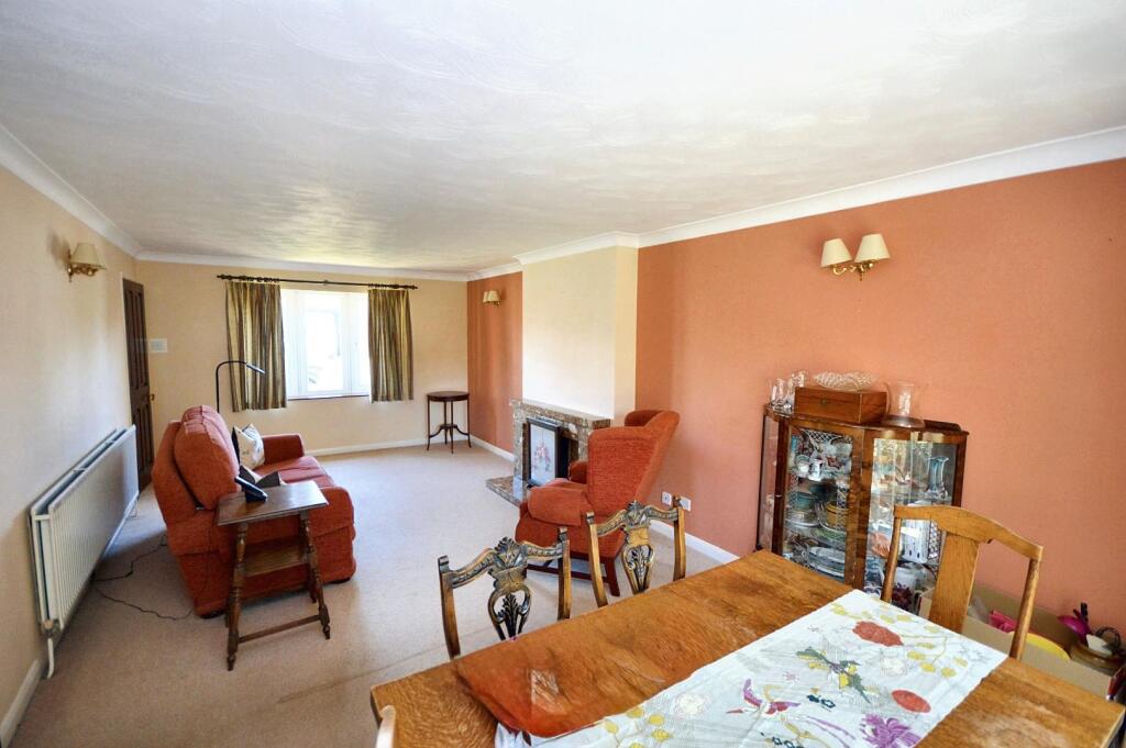 Living Room/Dining Room