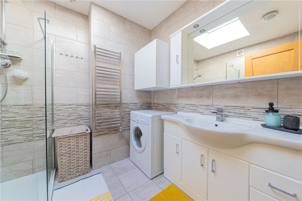 Bathroom/Utility