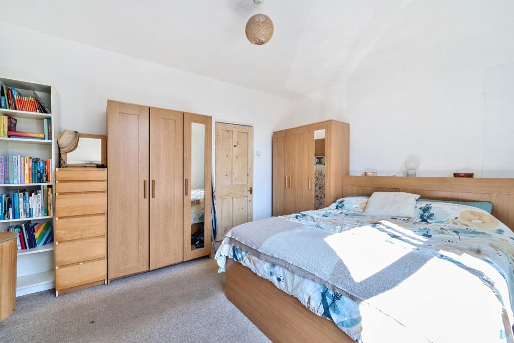 1311446-15-6853de780ceb0