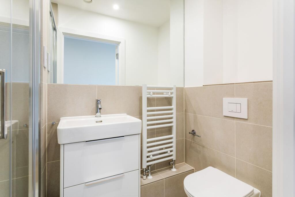 bathroom (example)