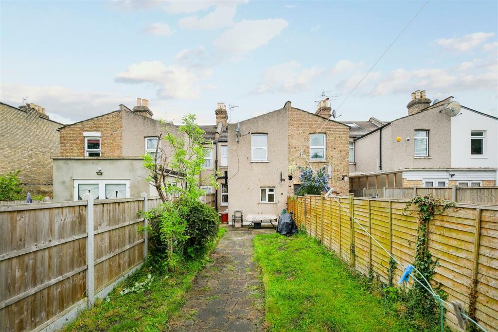 St. Johns Road-20.JPG