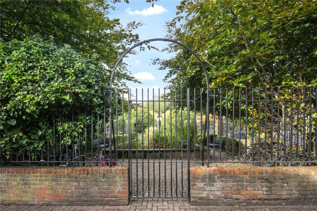 Communal Gardens