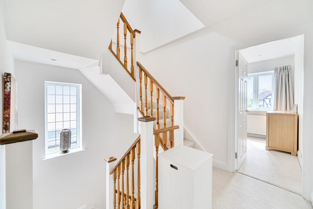 1293791-44-682b53...