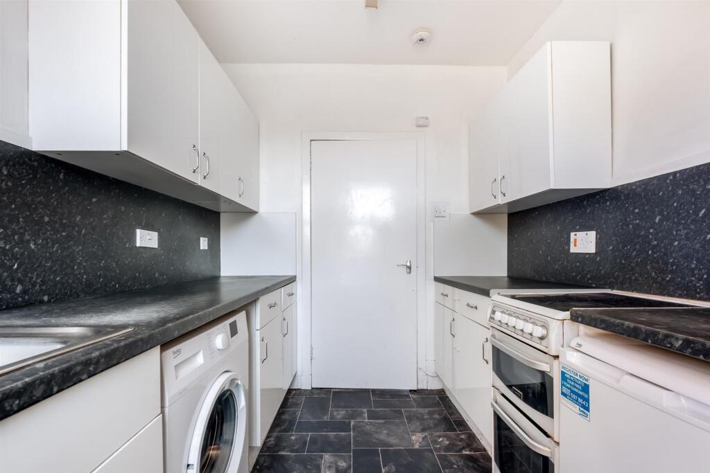 13d hepburn (14).jpg