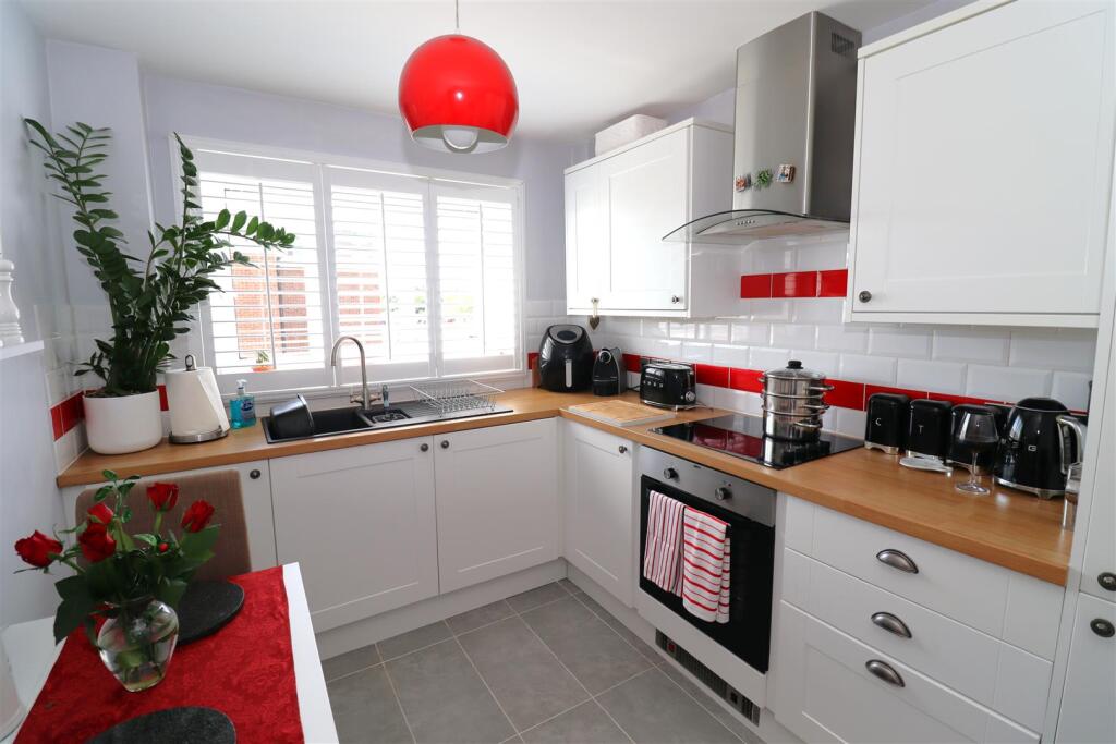 Kitchen.jpg