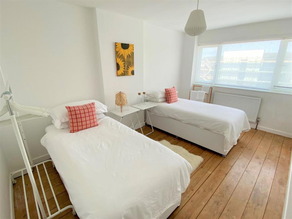 1 Farfield Place Bedroom 3
