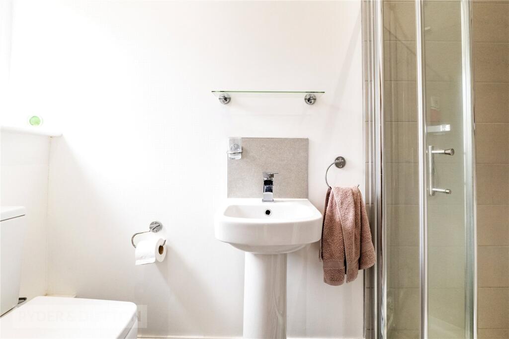 Ensuite