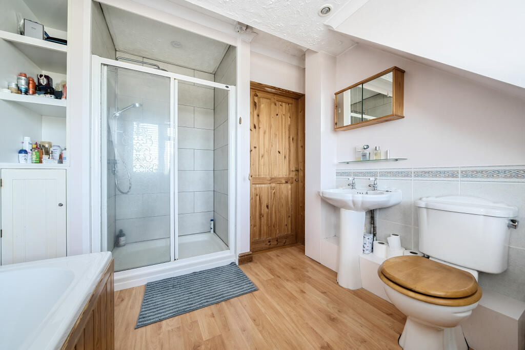 13195764686d1b476af99