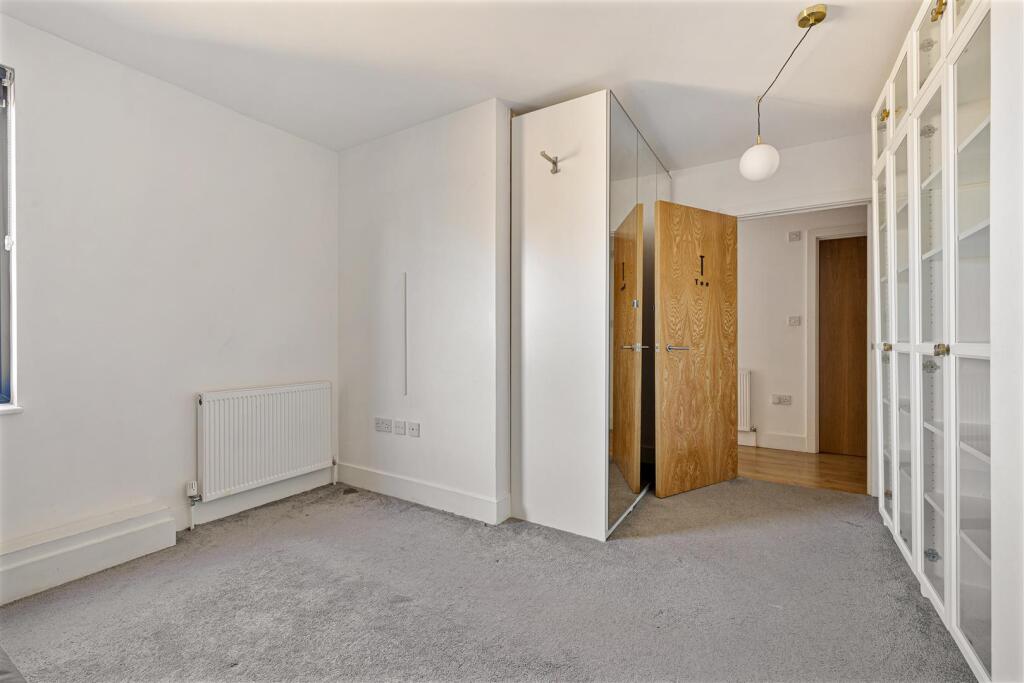 Blackhorse Lane, E17