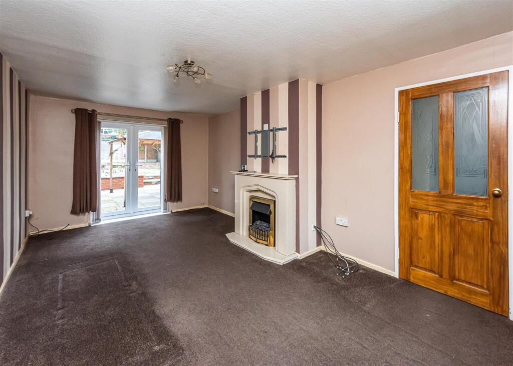 3 Lilac Drive-08.jpg