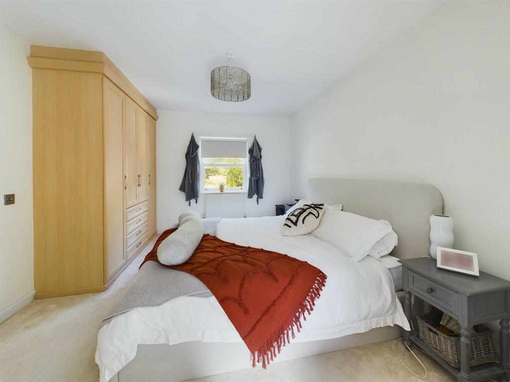 Principal bedroom