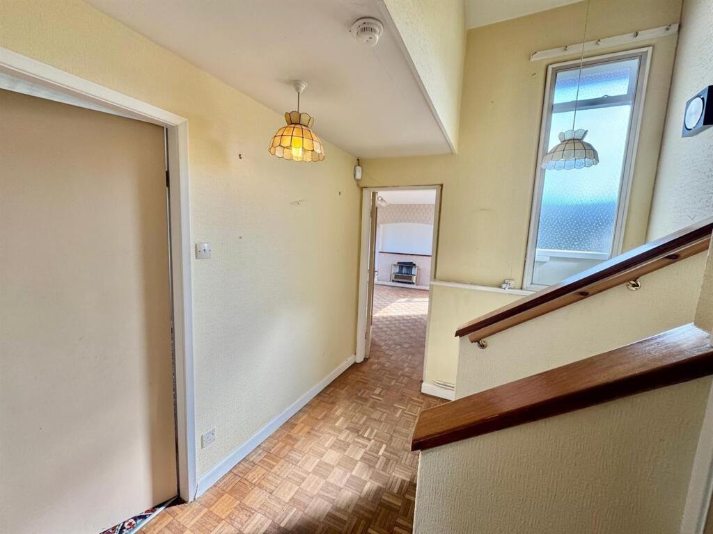 PHOTO-2025-04-07-21-12-40 (7).jpg