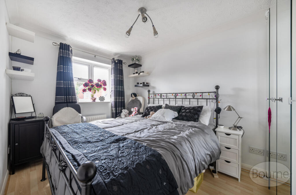 4251fcb3-db6d-420...