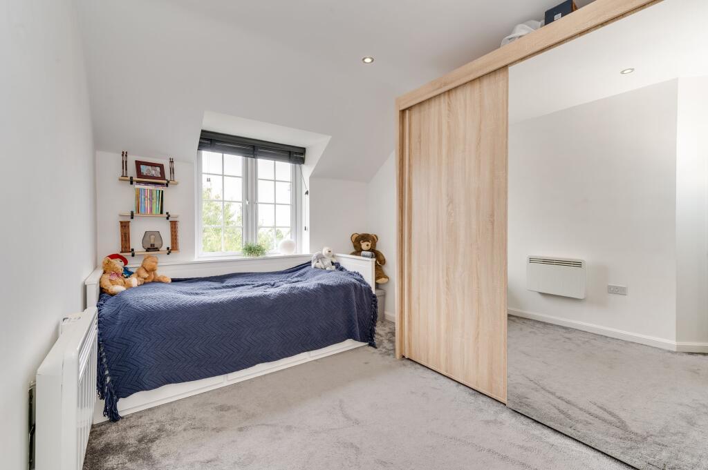 BEDROOMS AND BATHROOMS