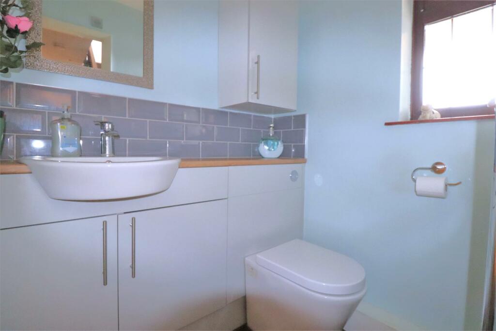Cloakroom.JPG