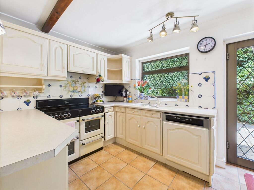 Kitchen/Breakfast Room