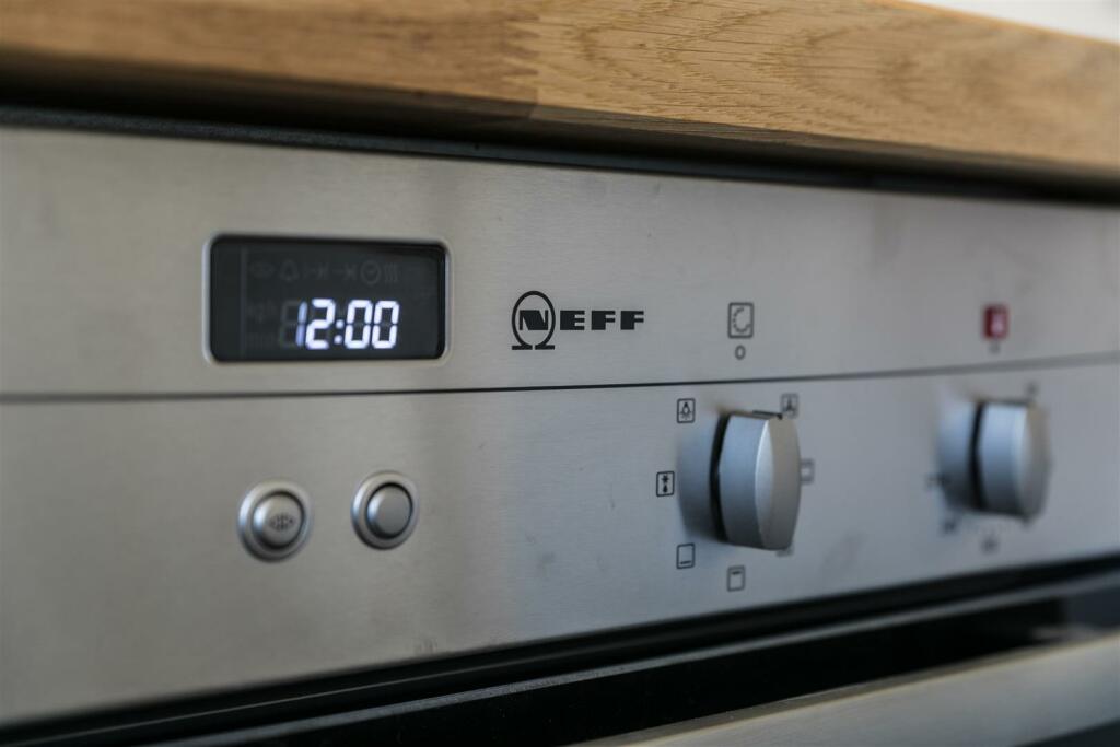Oven Detail