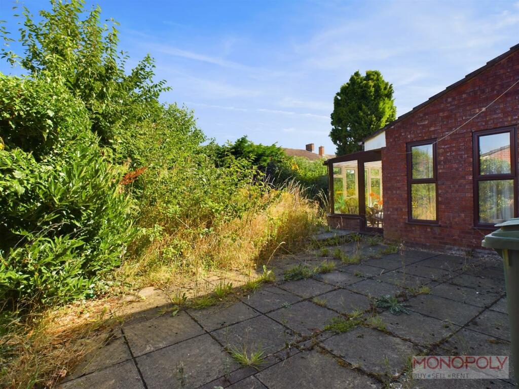 CAM01943G0-PR0299-STILL004.jpg