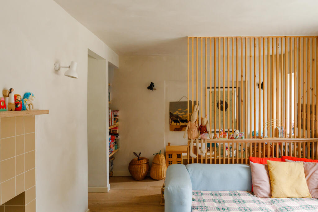 318021 - Kaylow, Rosedale Walk, Frome-3.JPG