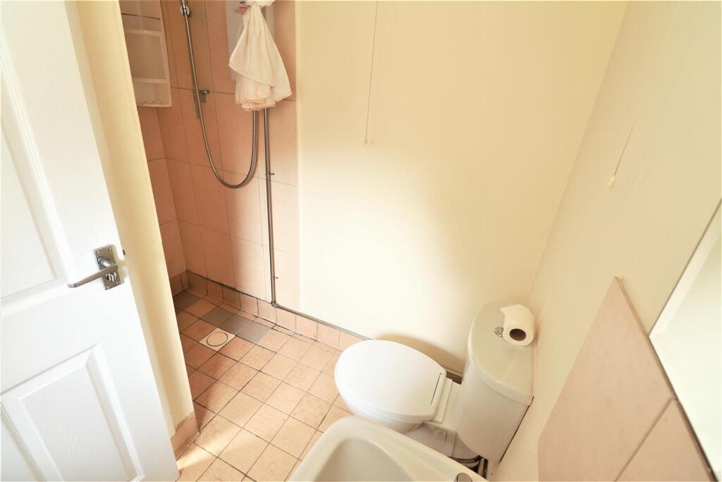 Bathroom 2