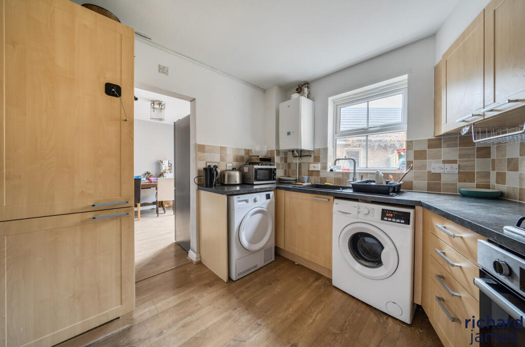 3c267339655a490db7ad2a50a60cdcc2