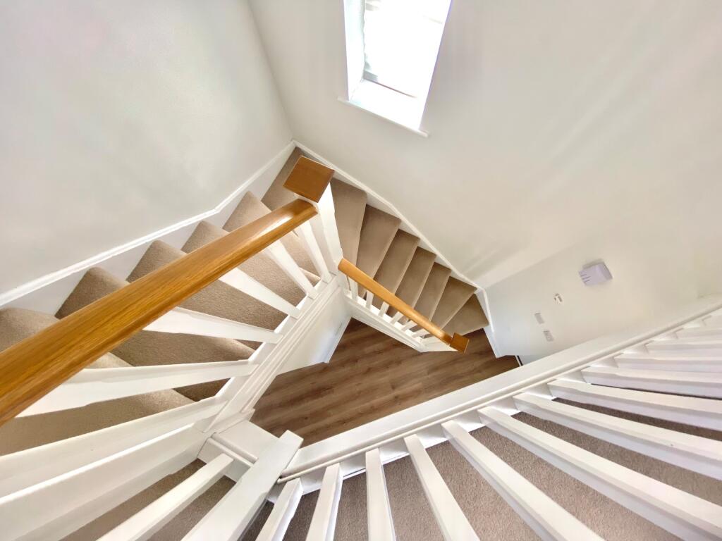 WhatsApp Image 2025-06-01 at 16.07.47 (7).jpeg