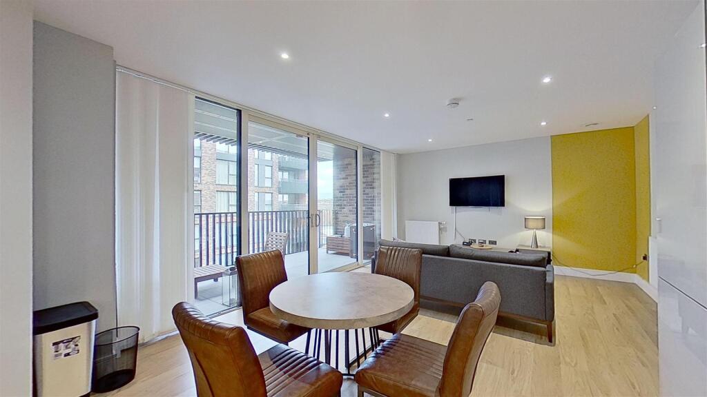 Orton-House-Pough-Lane-SW17-12022024_155540.jpg