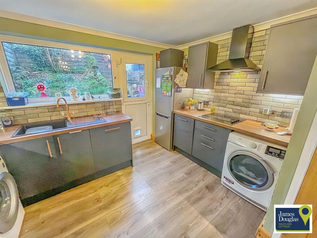 LoungeKitchen4