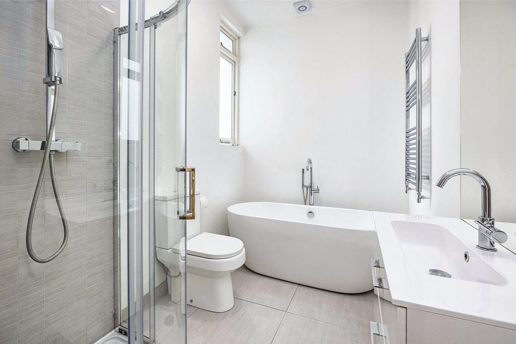 Ensuite Bathroom