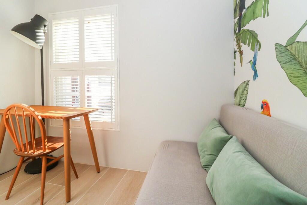 Bedroom 3/office
