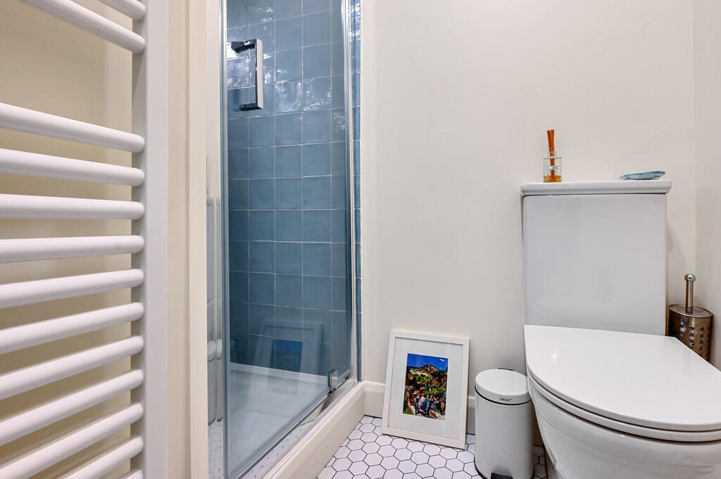 10 tower st tn31 ...