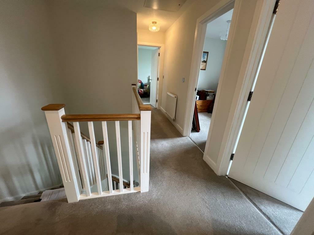 FIRST FLOOR LANDING