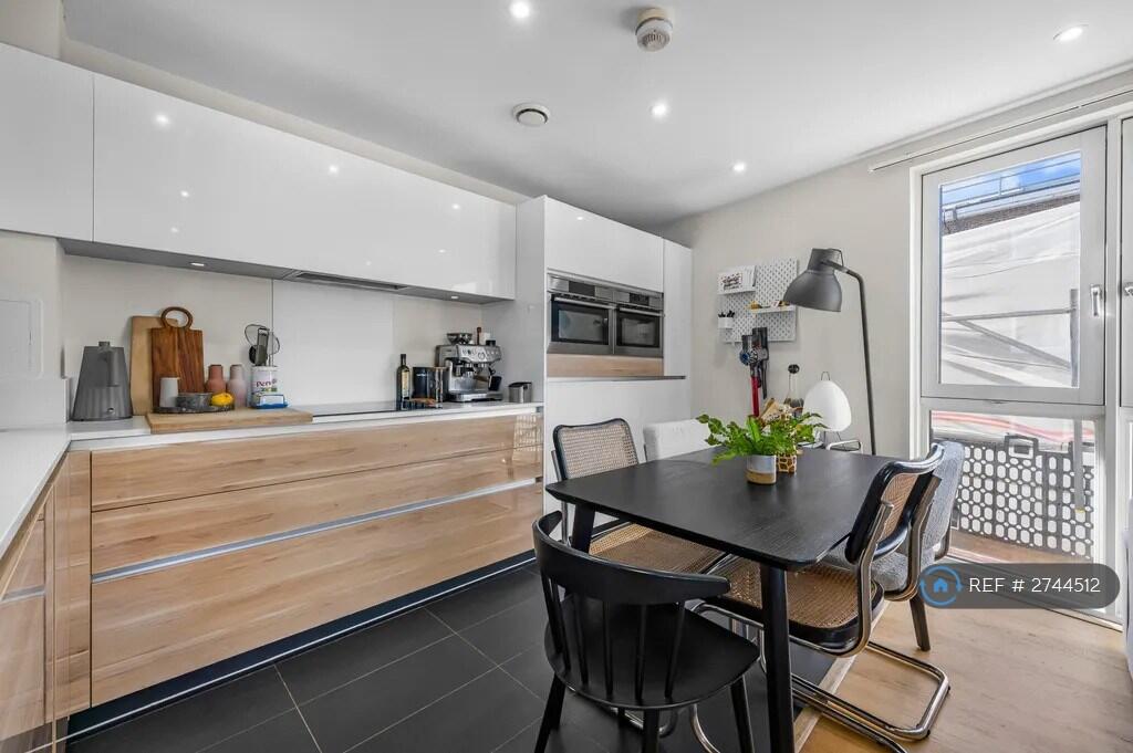 Kitchen 1