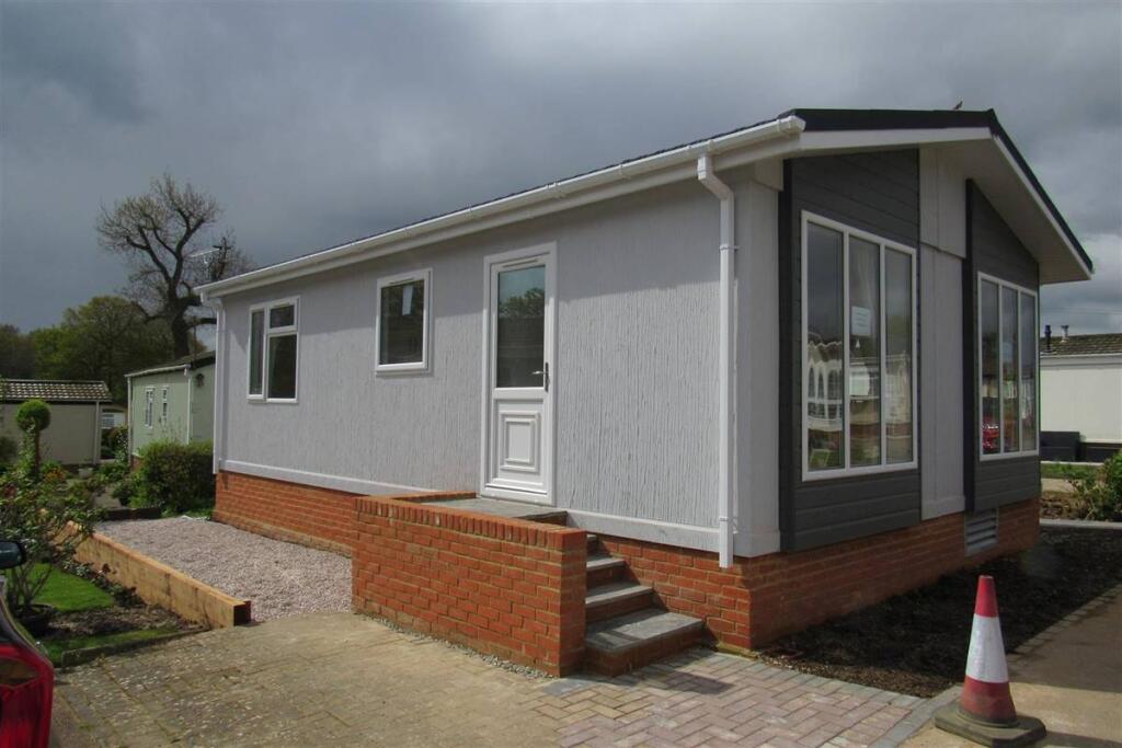 Parking Space to Front Garden