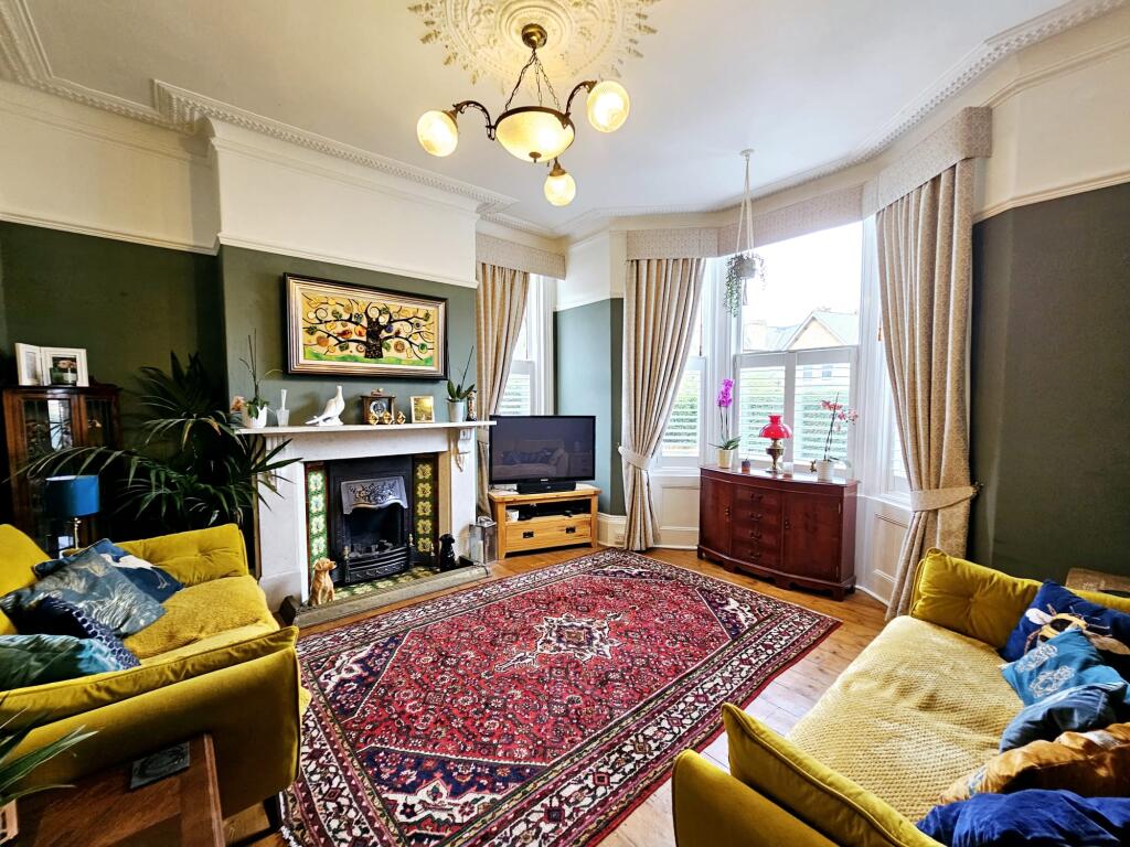 056ad008-c4fd-4c29-b5c6-7e2d40e6ea99