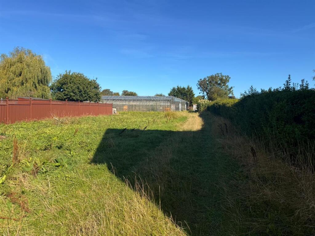 PHOTO-2025-09-24-11-48-48 5.jpg