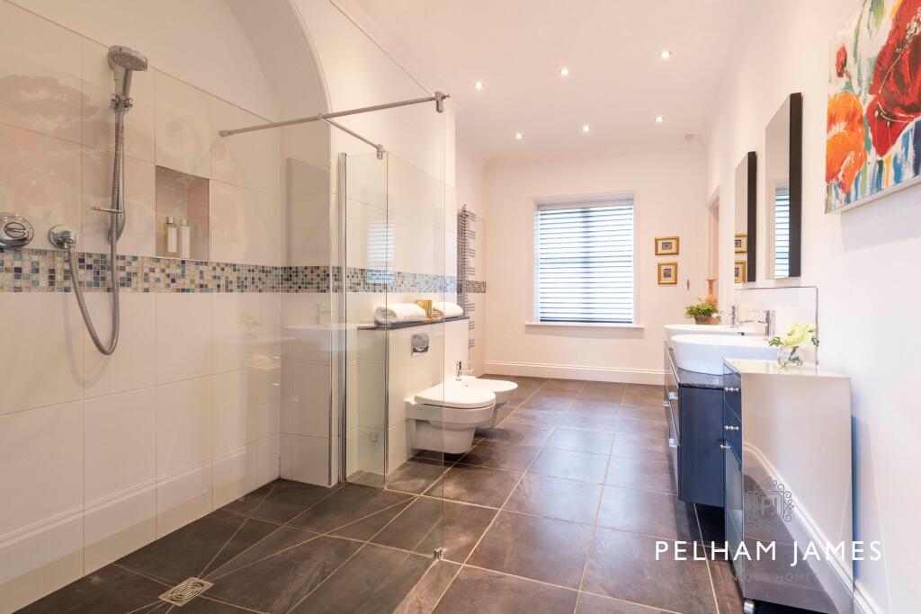 Principal En Suite, The Red House, Whissendine