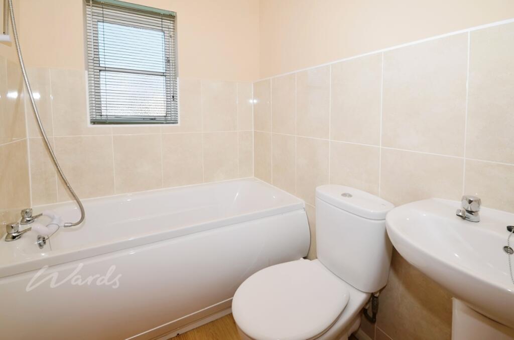 high street bathr...