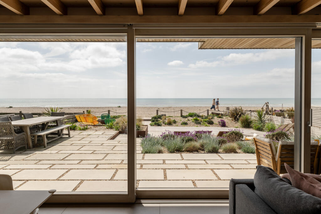 279944 - 20250424-THE-SEA-HOUSE_CAMBER_TMH-38_H...